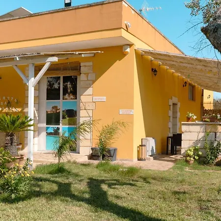 Tenuta San Lorenzo Κατάλυμα σε φάρμα Οτράντο
